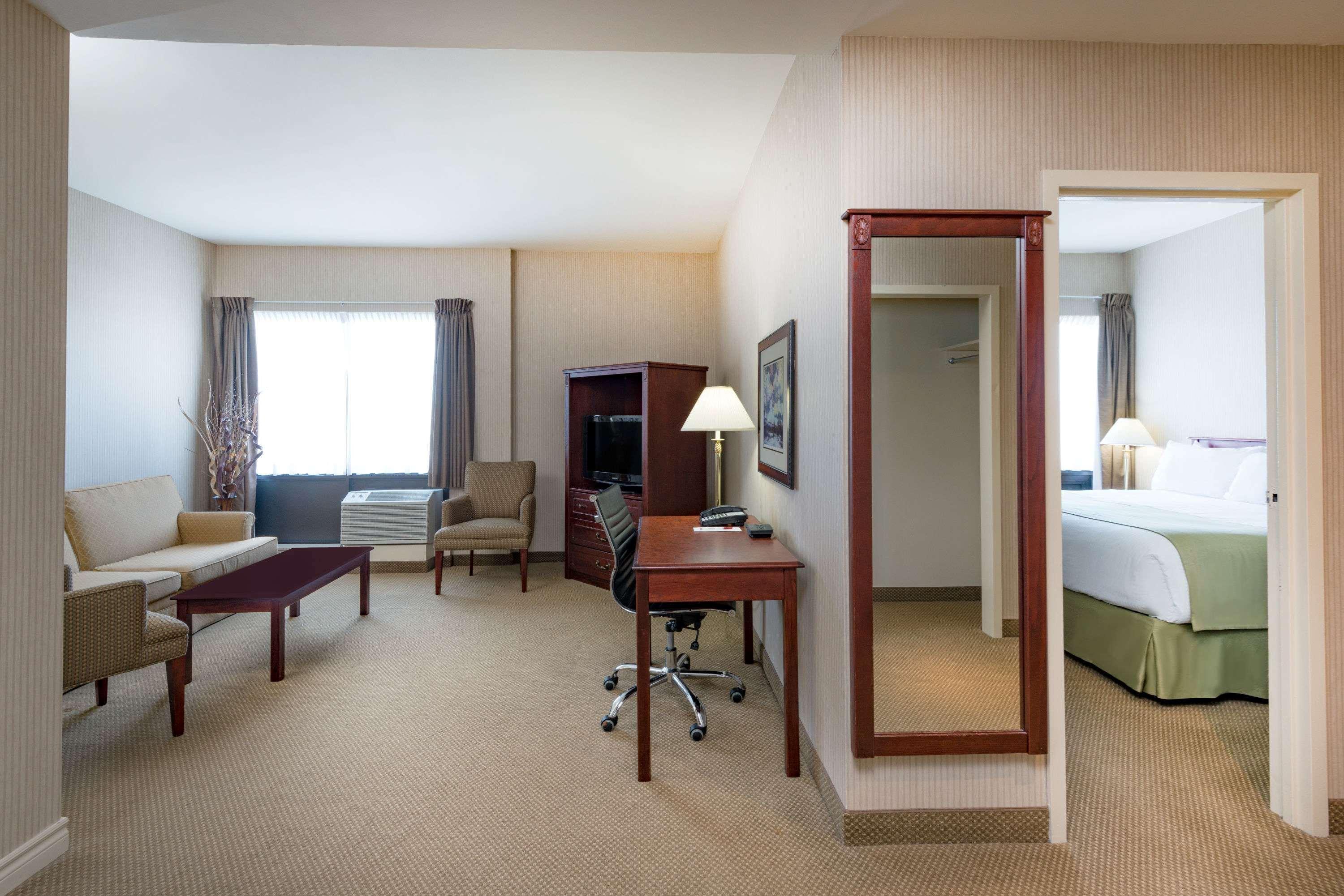 Comfort Suites Midland West Extérieur photo